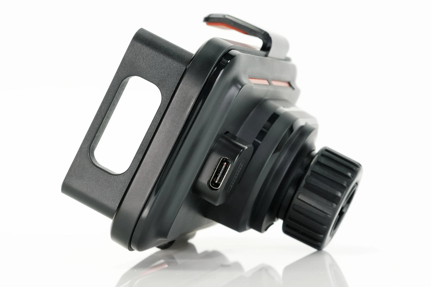 Auto Sensing One-Touch Release and Rotation Charger